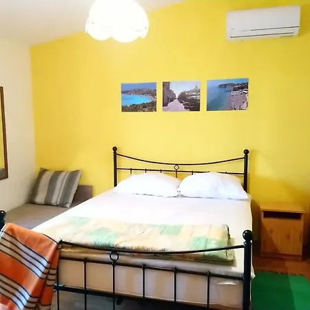 Holiday home - Beautiful Beaches In Dalmatia Pirovac